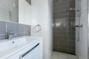 Badkamer van het vakantiehuis in Bloemendaal aan Zee