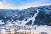 Besneeuwde bergen in Oostenrijk