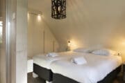 Slaapkamer in de luxe vakantievilla op Ameland
