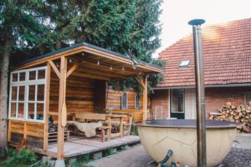 Verblijf met hottub bij Tiny house in Maasbommel