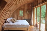 Romantisch overnachten bij drijvende hut in Oise